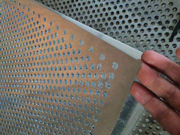 China fornecedores de alumínio perfurados da folha de metal da decoração home fornecedor